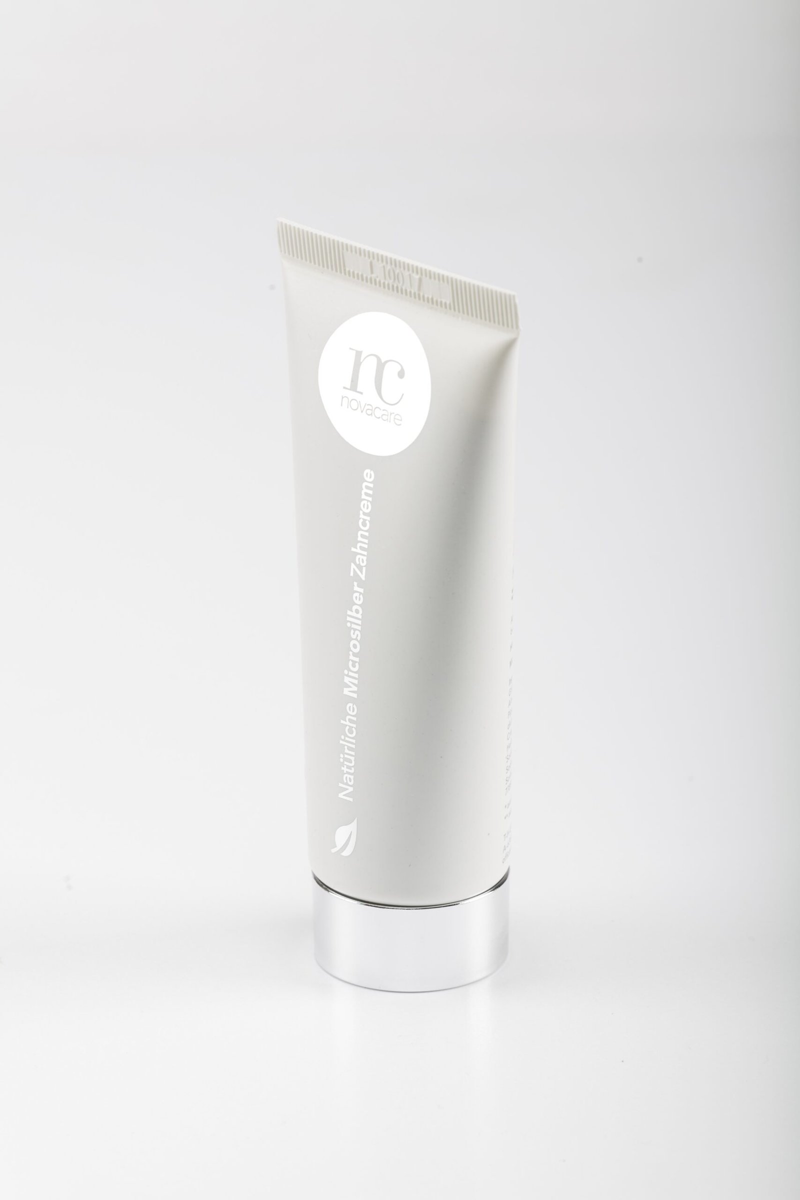 Novacare dentifricio micro argento naturale
